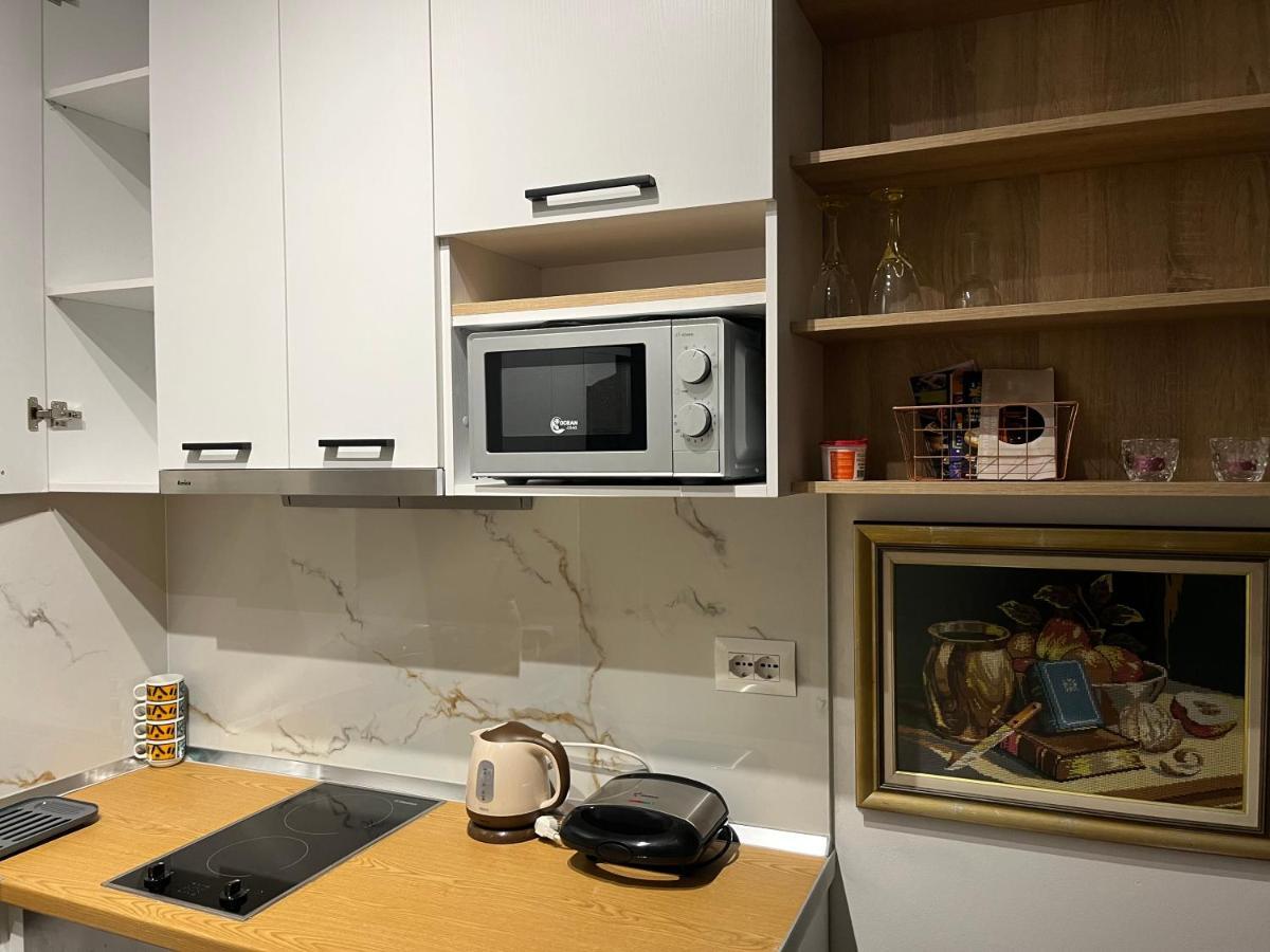 Comfy Nest Apartment- Free Parking ティラナ エクステリア 写真