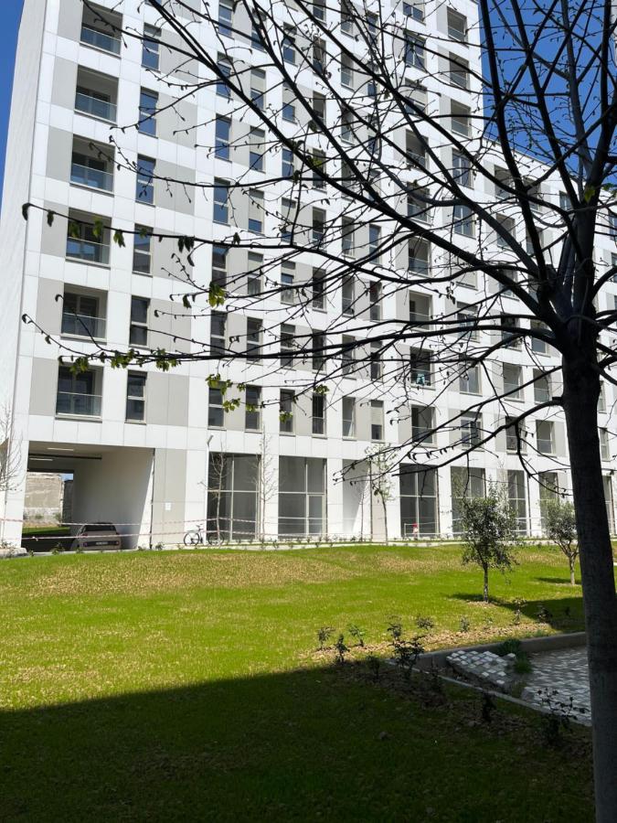 Comfy Nest Apartment- Free Parking ティラナ エクステリア 写真